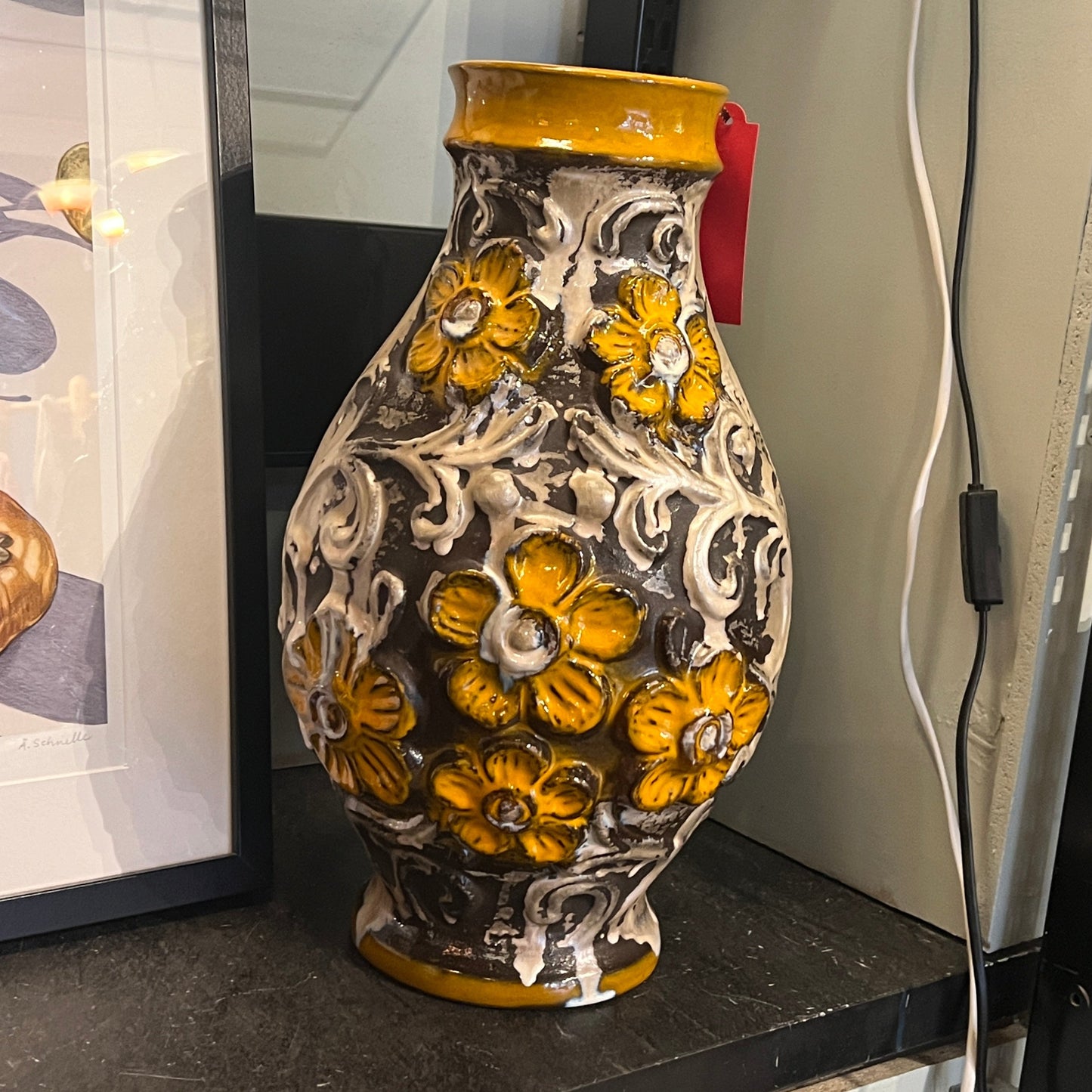 West Germany vase med gule blomster